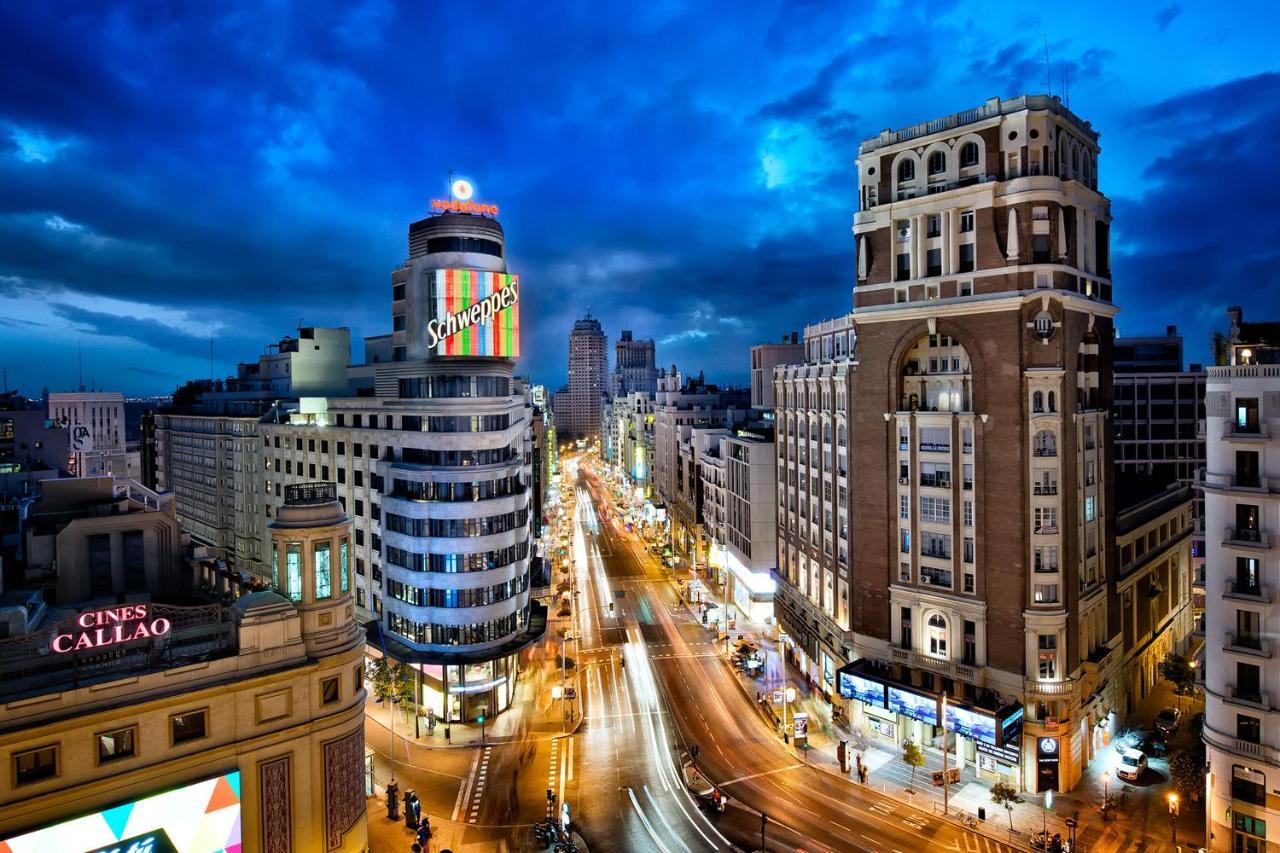 Bed and Breakfast La Reina De Gran Via - Parking Tph Madrid Esterno foto